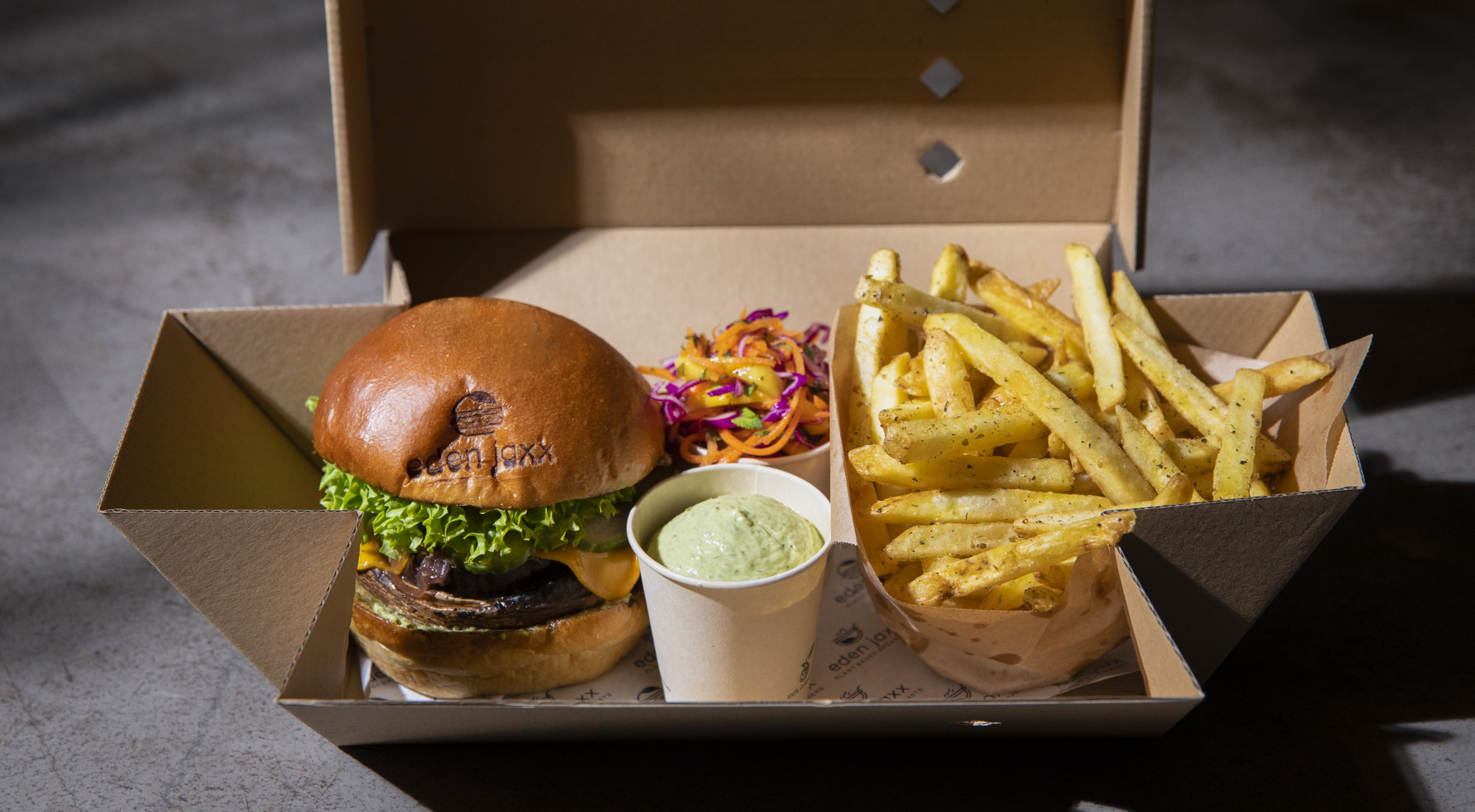 Burgermenu hos Eden Jaxx i Indre By – Vegansk burgerbar stormer frem og udvider med ny location