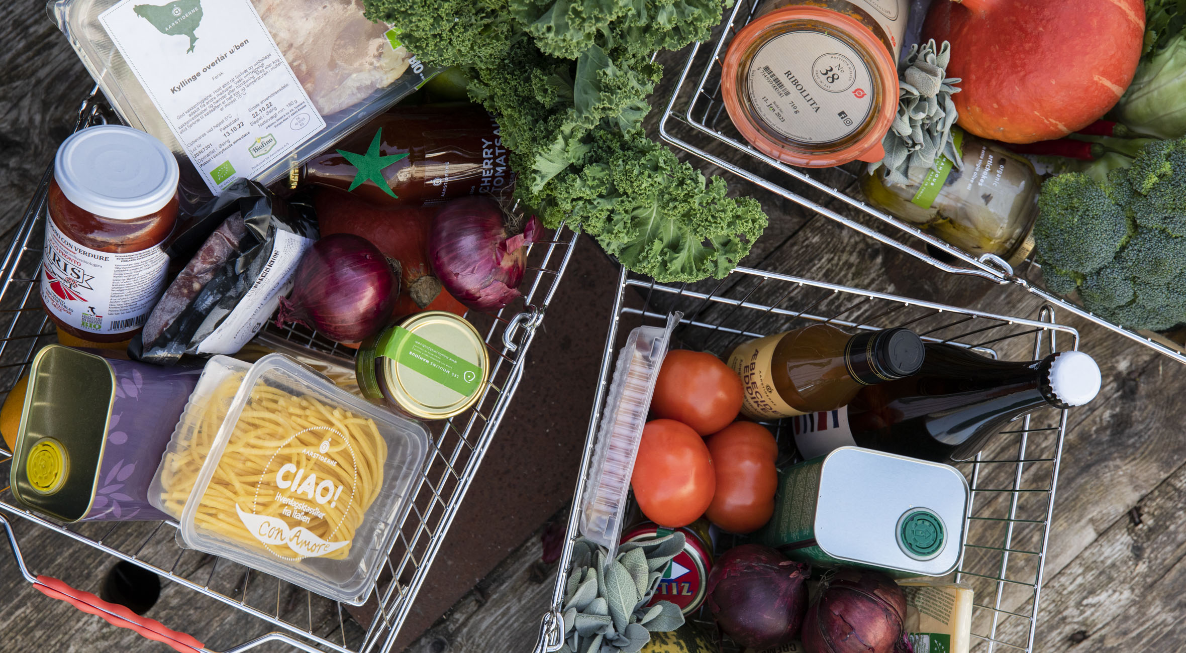 Frit valg til alt hos Aarstiderne på Østerbro – I en gårdbutik midt i byen kan du købe økologiske dagligvarer og specialiteter