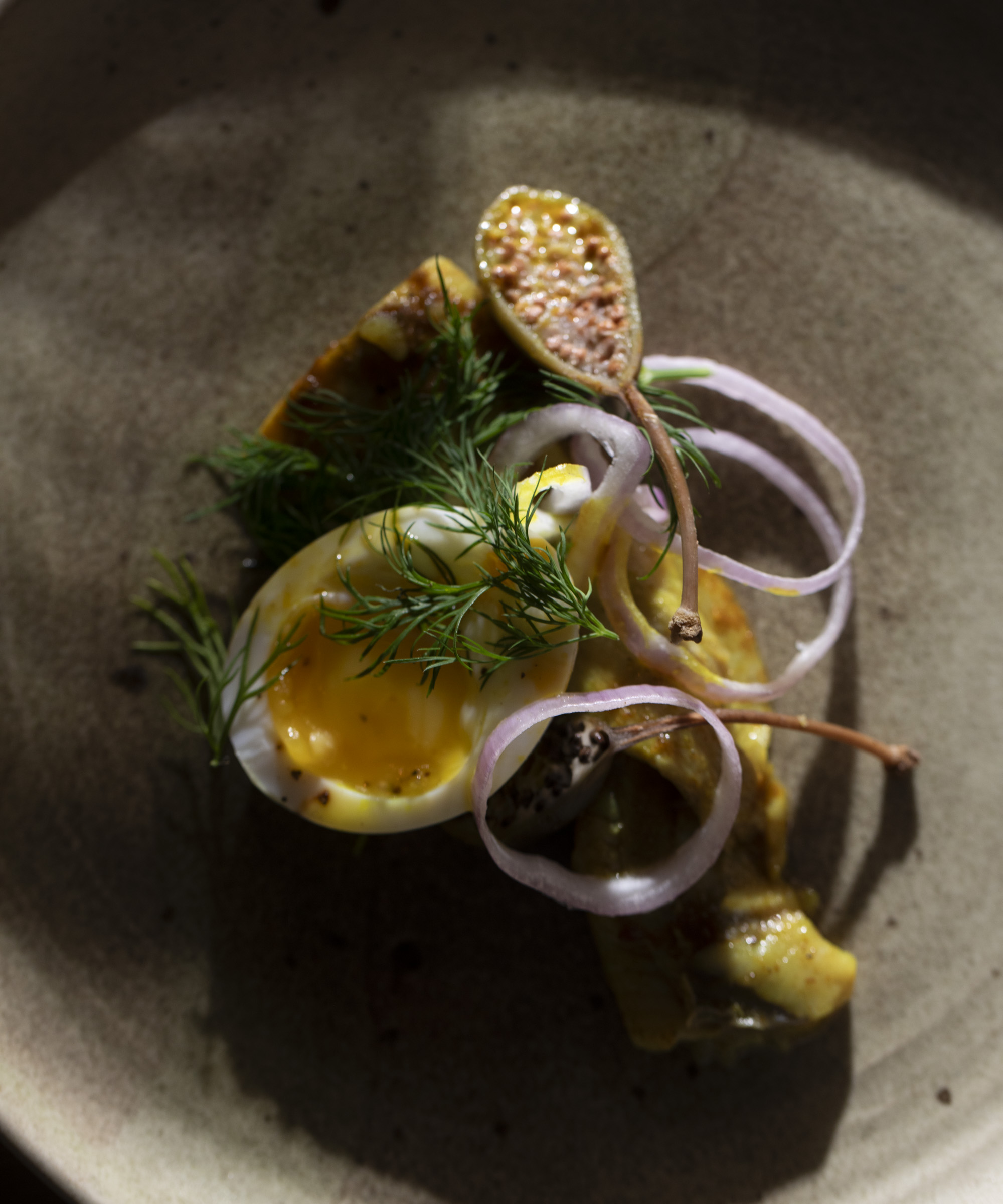 4-course smørrebrød menu and dessert at Peter Liep’s Hus in Dyrehaven – An idyllic inn with centuries of history serving modern smørrebrød that might be the best in the entire country